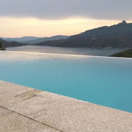 Casa Albelo Do Geres Feriegård *