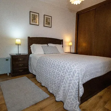 Casa Albelo Do Geres Feriegård Montalegre