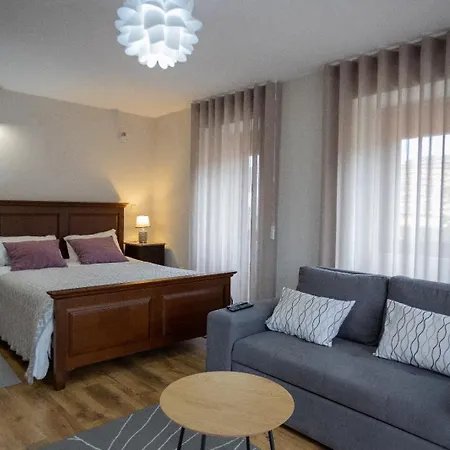 Casa Albelo Do Geres Feriegård *