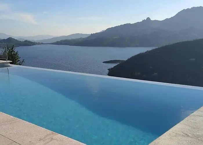 Κατάλυμα σε φάρμα Casa Albelo Do Geres