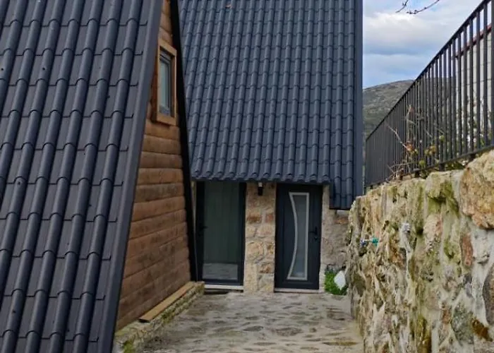 Casa Albelo Do Geres * Montalegre